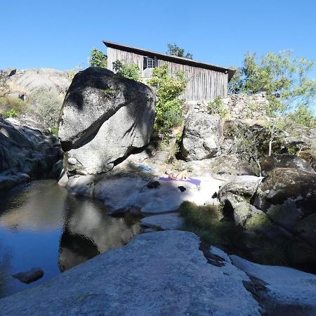 Salto Do Lobo - Montain Houses With Private River Penhas da Saúde 外观 照片