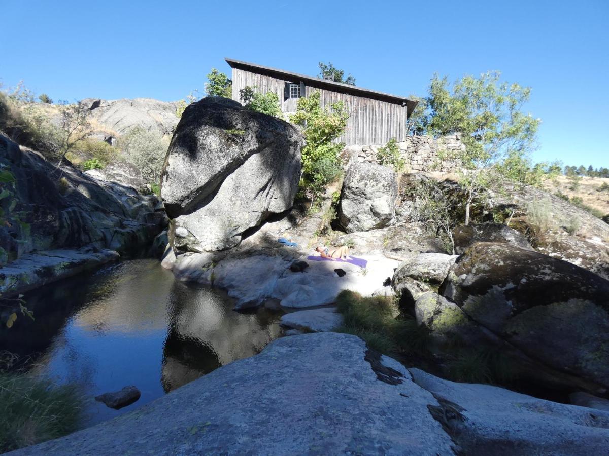 Salto Do Lobo - Montain Houses With Private River Penhas da Saúde 外观 照片